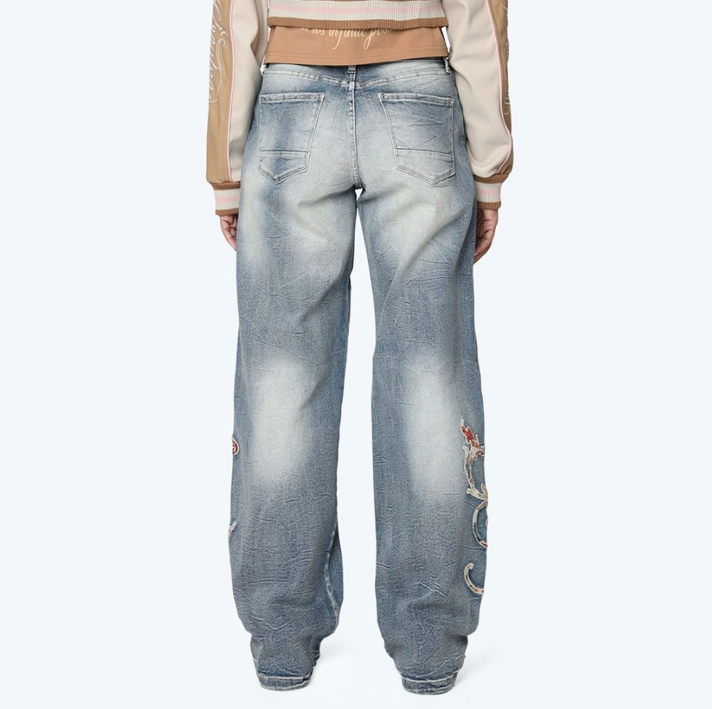 Embroidery Flare Jeans