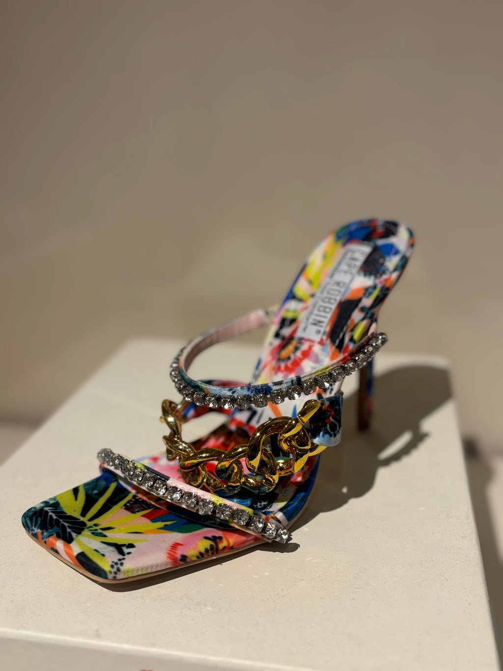 Multi-Color Heels Cape Robin